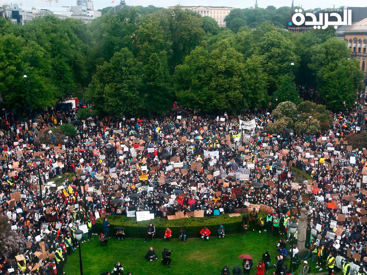 الآلاف يشاركون في احتجاجات بأوسلو