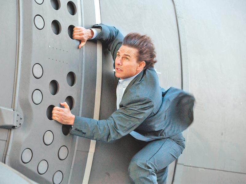 الممثل العالمي ​توم كروز