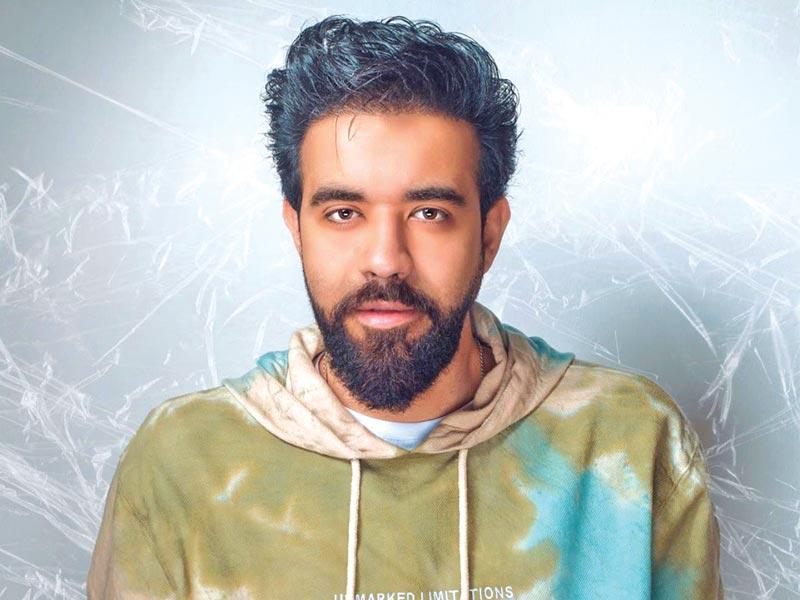 الفنان عبدالعزيز الويس