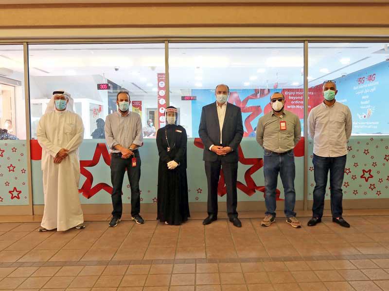 فادي قعوار متوسطا مجبل الأيوب وتامر شبل وبعض قياديي شركة Ooredoo