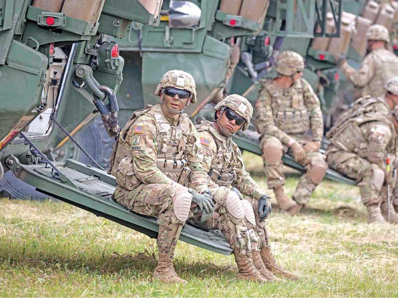 بولندا لنقل قوات واشنطن بألمانيا إليها