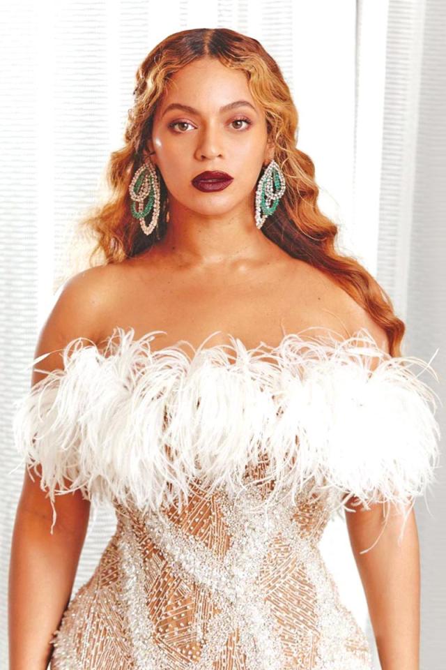 النجمة العالمية بيونسي 