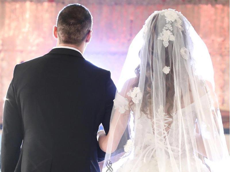 منصة معاريس فوق آلية ثقيلة