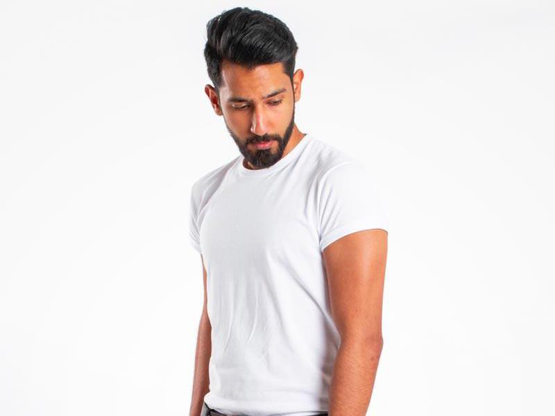 المخرج الكويتي عبدالله الحنيان 