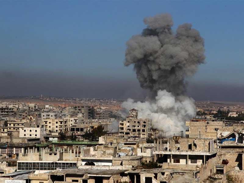 قصف جوي تعرضت له مدينة ادلب سابقا