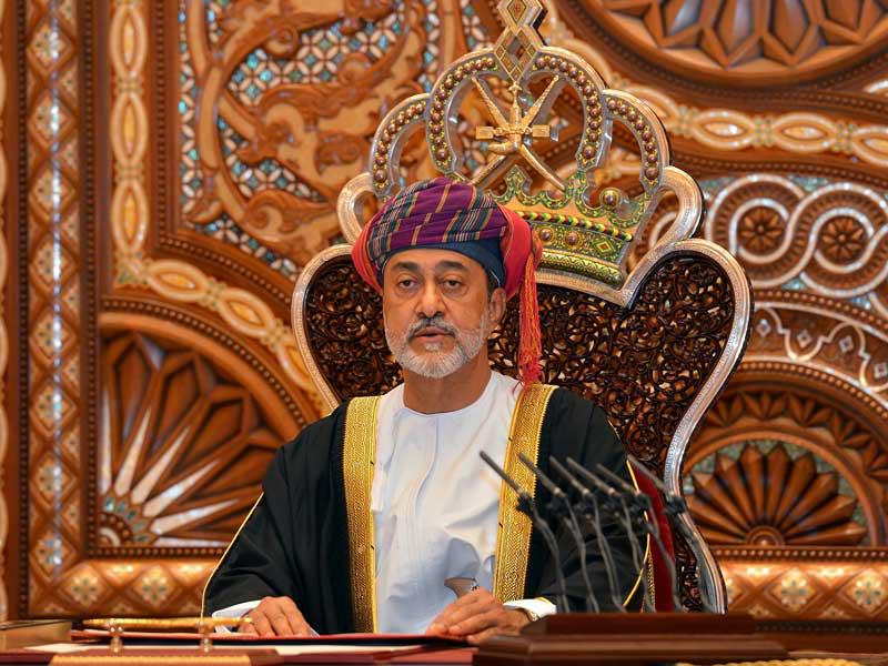 سلطان عمان هيثم بن طارق