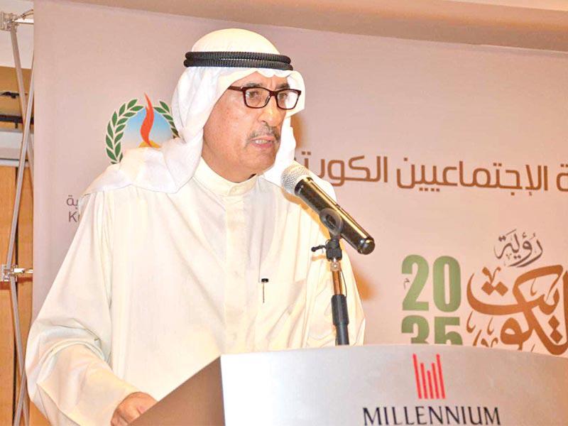 رئيس رابطة الاجتماعيين الكويتية عبدالله يوسف الرضوان