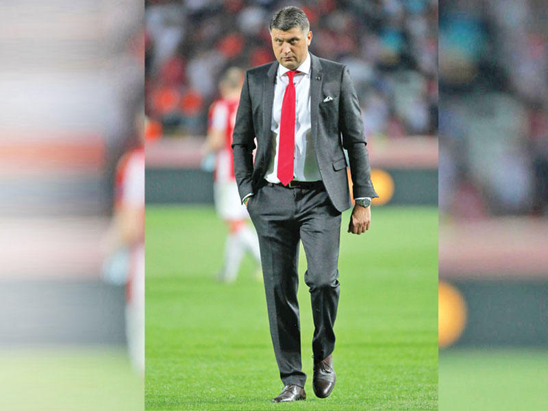 فلادان ميلويفيتش المدير الفني لفريق أهلي جدة السعودي 