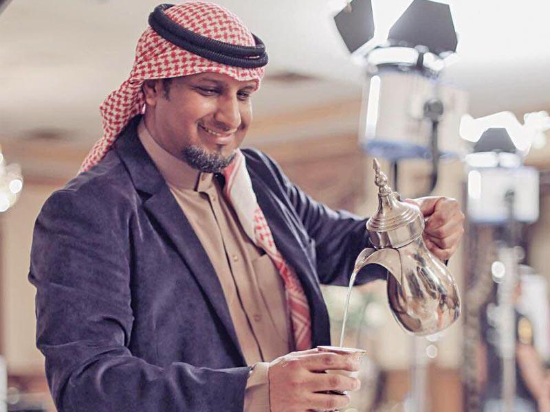 الفنان خالد العجيرب