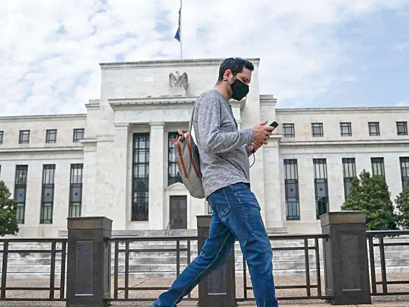 بنك الكويت الوطني: الاحتياطي الفدرالي يؤكد توقعاته القاتمة للاقتصاد الأميركي