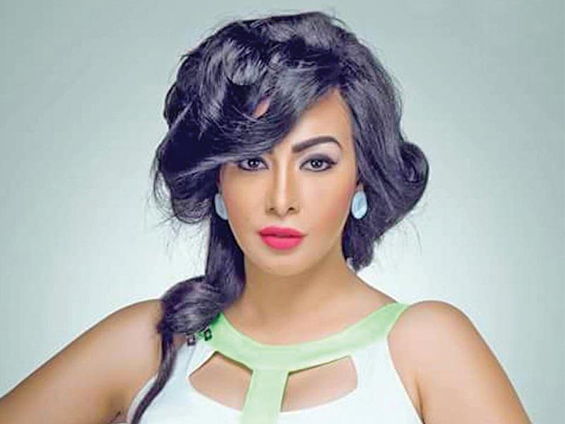 الفنانة ميرهان حسين