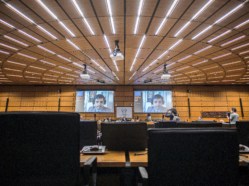 صورة قبل اجتماع مجلس محافظي الوكالة الدولية للطاقة الذرية في مقر الأمم المتحدة في فيينا