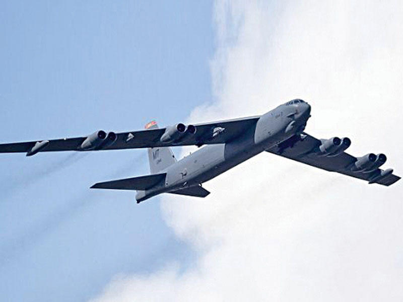 مقاتله روسية من طرازB52  