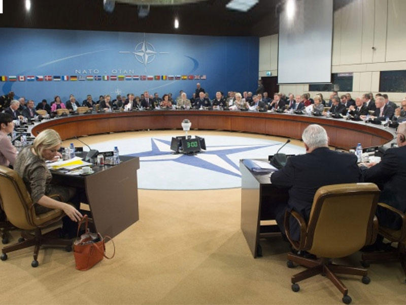 يجتمع وزراء دفاع حلف شمال الأطلسي (ناتو) في بروكسل