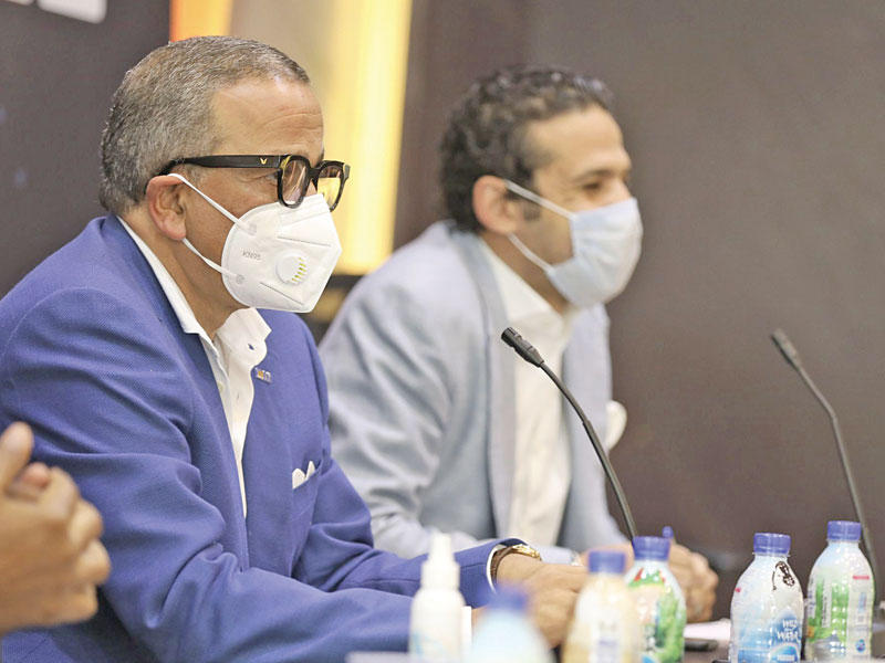 رئيس الاتحاد المصري لكرة القدم عمرو الجنايني خلال اجتماع اللجنةالخماسية 