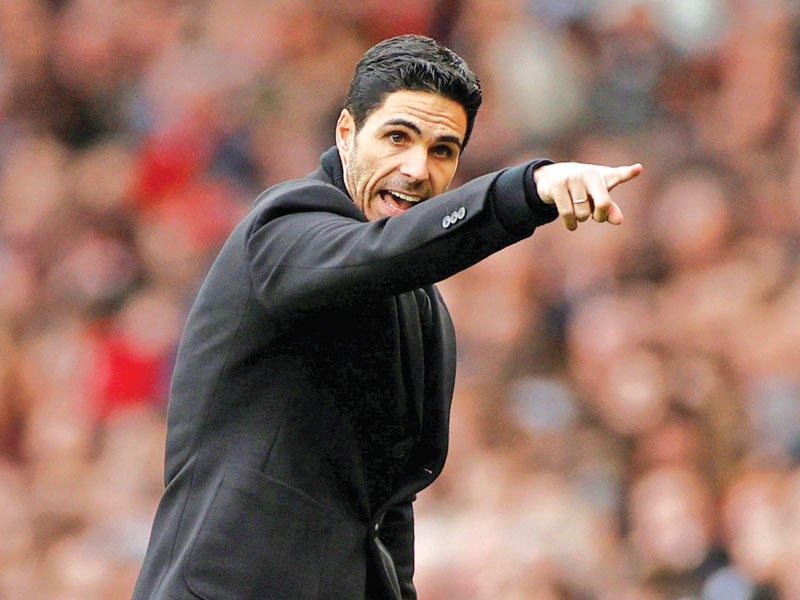 ميكل أرتيتا مدرب أرسنال