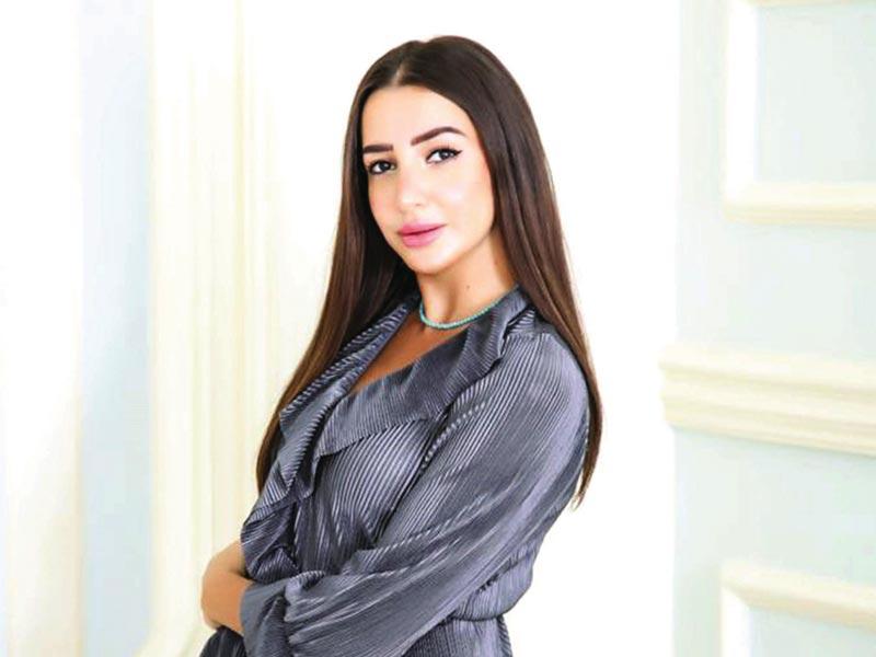 الفنانة رندا حجاج