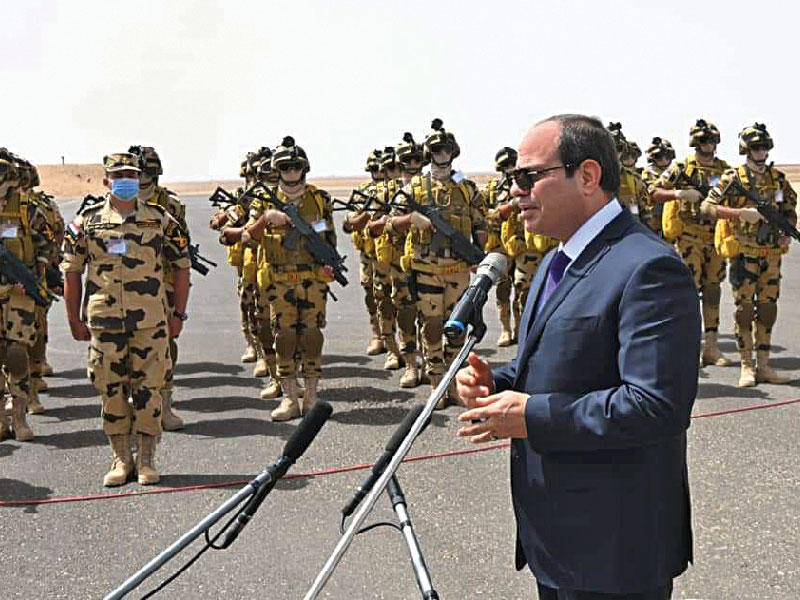 الرئيس المصري عبدالفتاح السيسي في كلمة على الحدود الغربية أمس