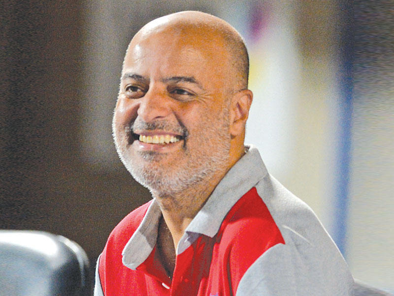 مدرب الفريق الأول لكرة القدم بنادي برقان ماهر الشمري