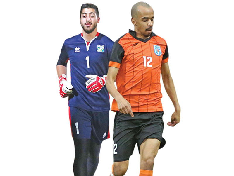 حمد حربي لاعب خط وسط نادي كاظمة - حارس مرمى الأخضر علي جراغ 