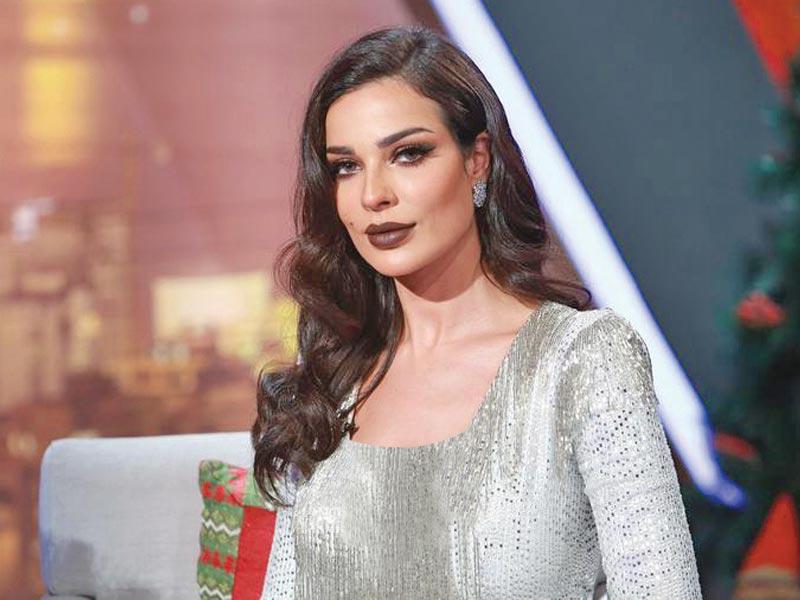 الممثلة اللبنانية نادين نجيم
