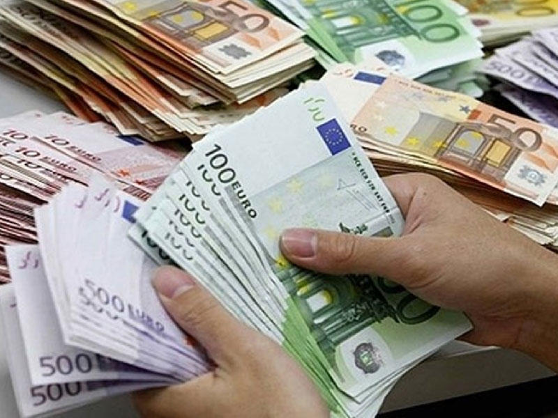 عملة اليورو 