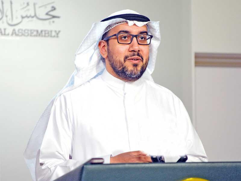 النائب أسامة الشاهين