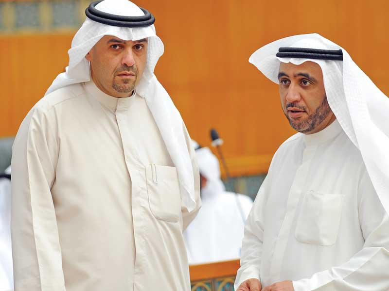 النائب محمد الدلال-نائب رئيس مجلس الوزراء وزير الداخلية وزير الدولة لشؤون مجلس الوزراء انس الصالح