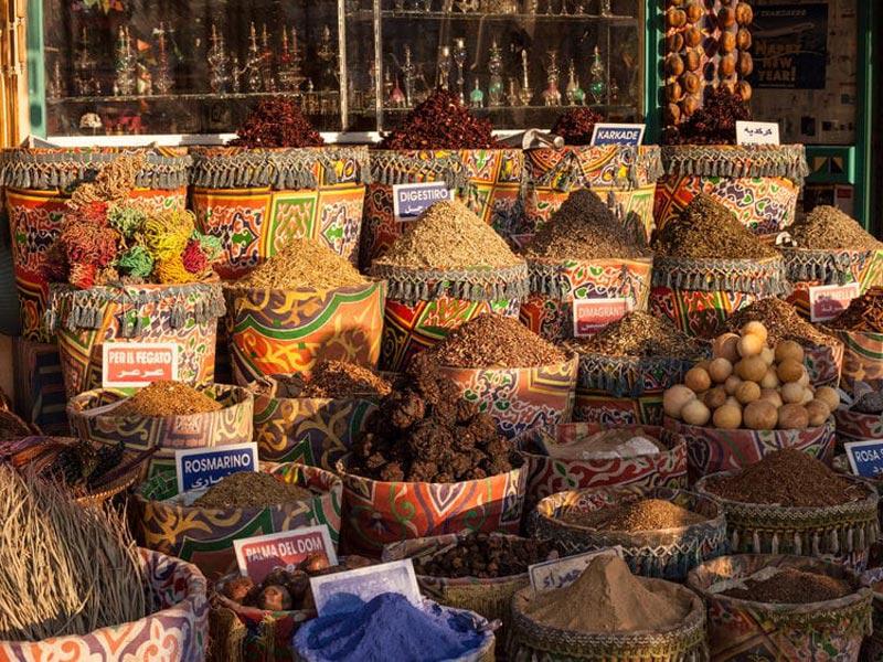 سوق البهارات في اليمن