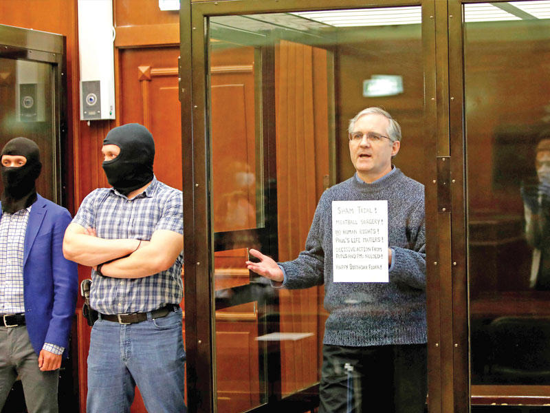 الأميركي البريطاني بول ويلان 