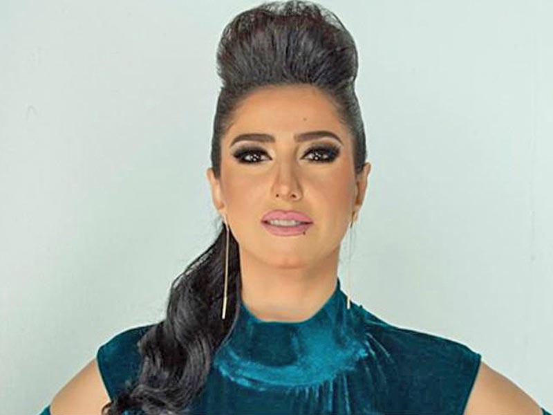 الفنانة حنان مطاوع
