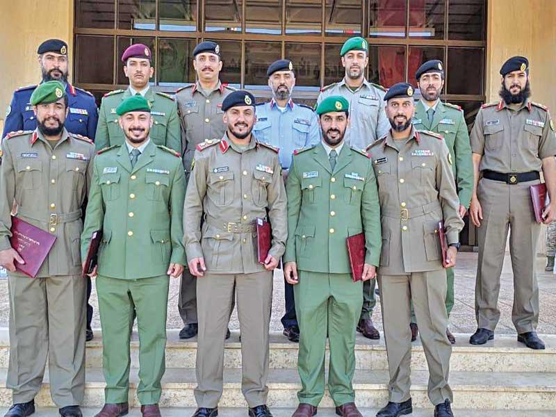 جانب من تخريج الضباط الكويتيين