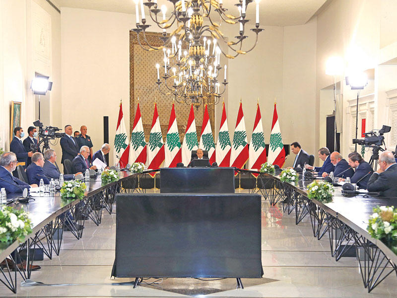 الرئيس ميشال عون مترئساً حوار بعبدا أمسt(دالاتي ونهرا) 