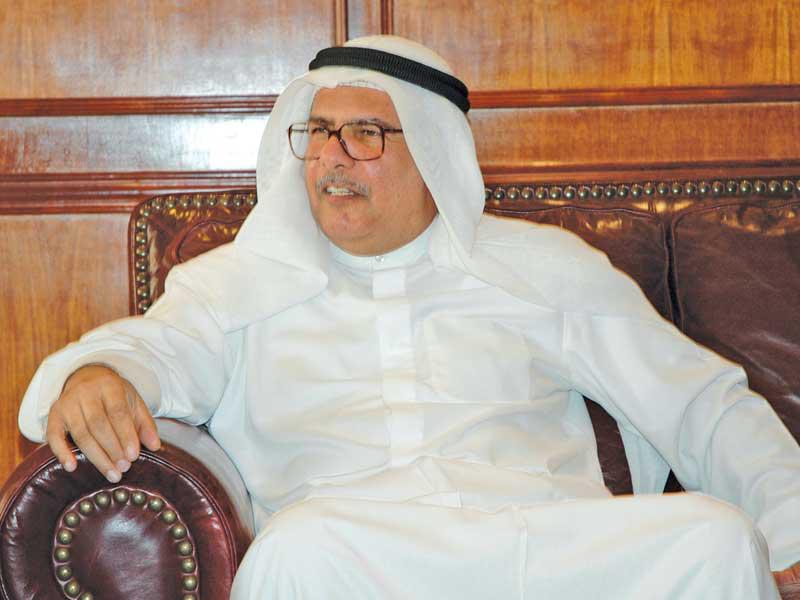 الخبير الدستوري عميد كلية الحقوق السابق المستشار القانوني في الديوان الأميري د. عادل الطبطبائي