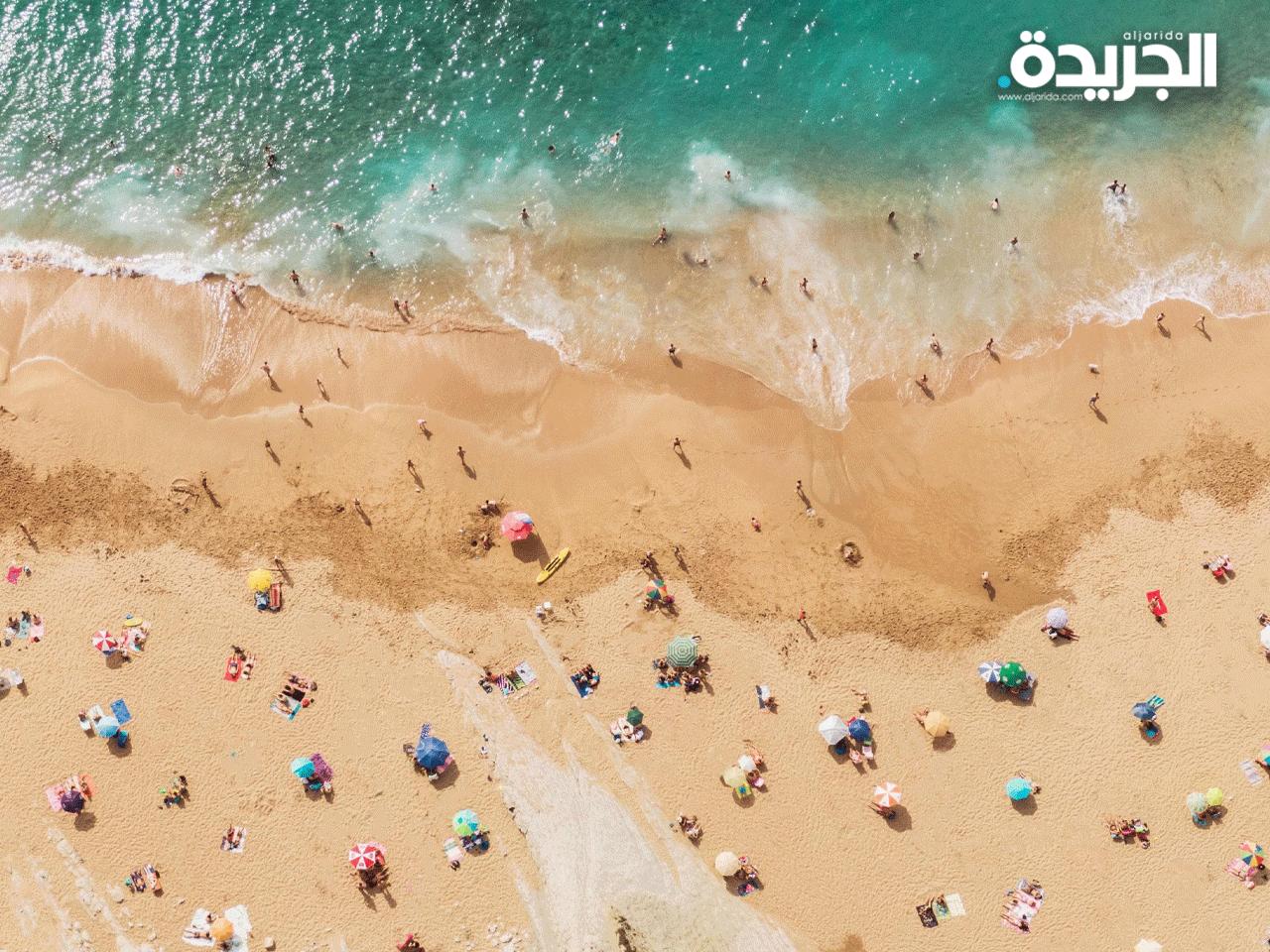 طائرات مسيرة لمراقبة تجمعات الشواطئ الاسبانية