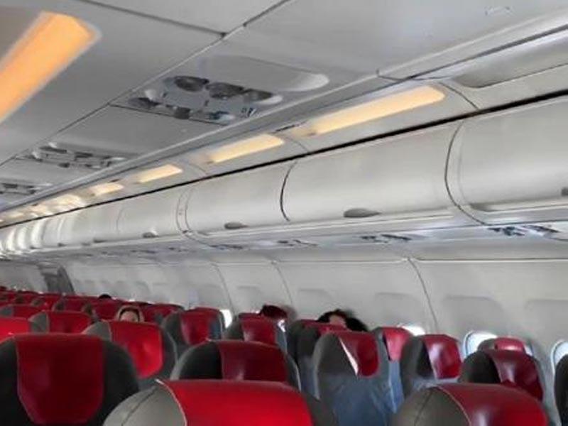 مقصورة الأمتعة ممنوعة بالأجواء الإيطالية