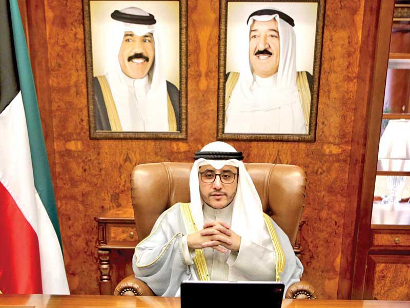 وزير الخارجية الشيخ احمد الناصر