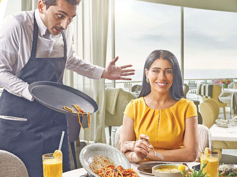 البنك الأهلي الكويتي يعلن فائزي سحب حملة تحويل الراتب