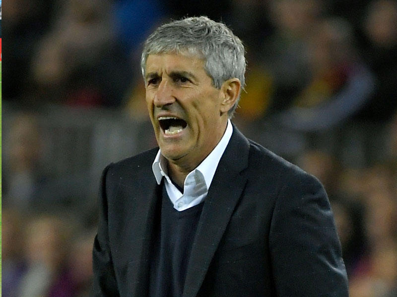 كيكي سيتيين المدير الفني لفريق برشلونة 