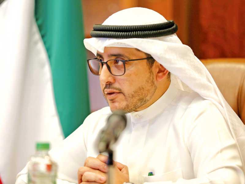 وزير الخارجية الشيخ د. أحمد الناصر متحدثاً خلال الحوار الاستراتيجي