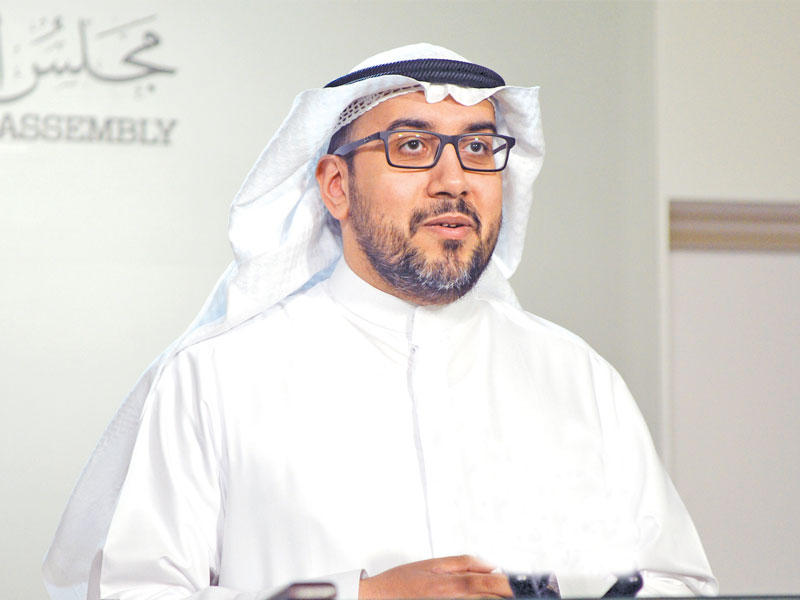النائب أسامة الشاهين 