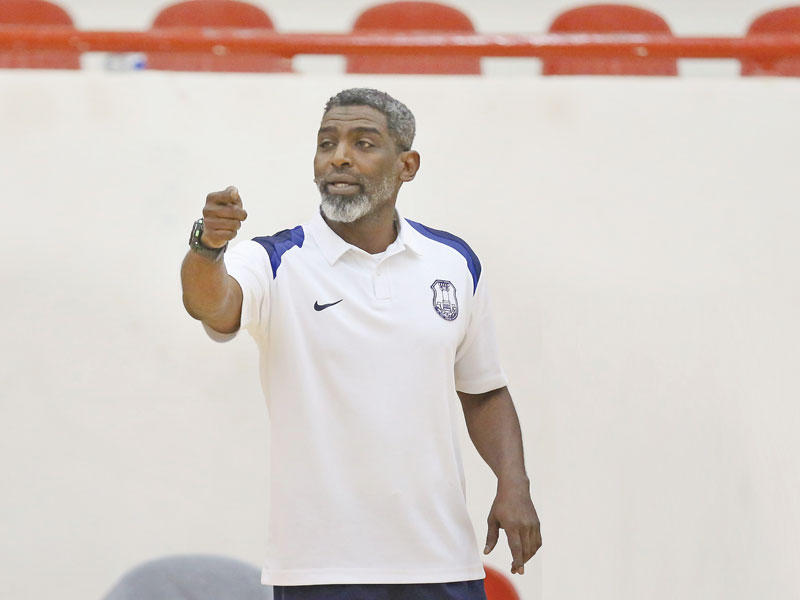 مدرب فريق نادي اليرموك خالد المطيري