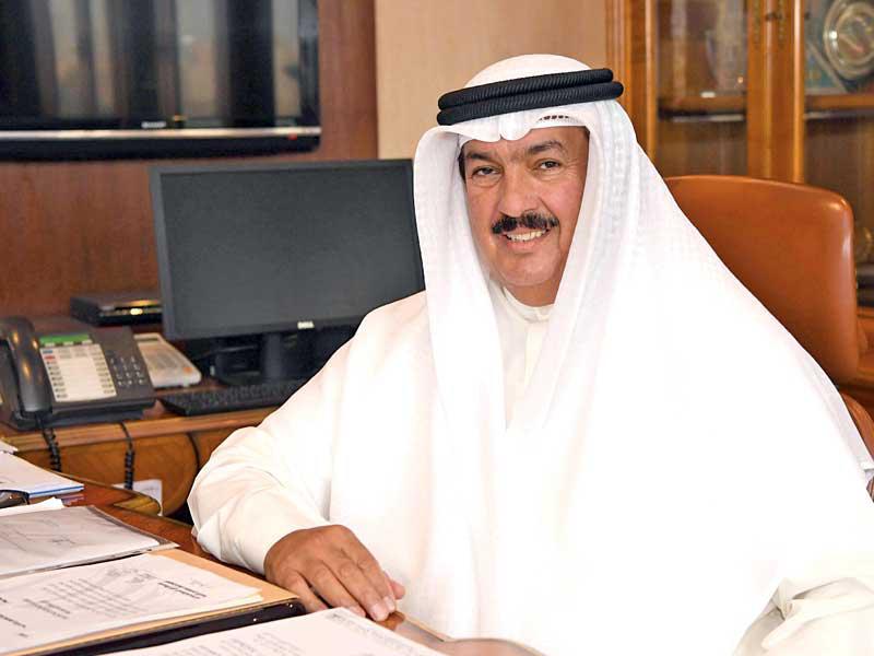 المدير العام لهيئة التطبيقي  د. علي المضف