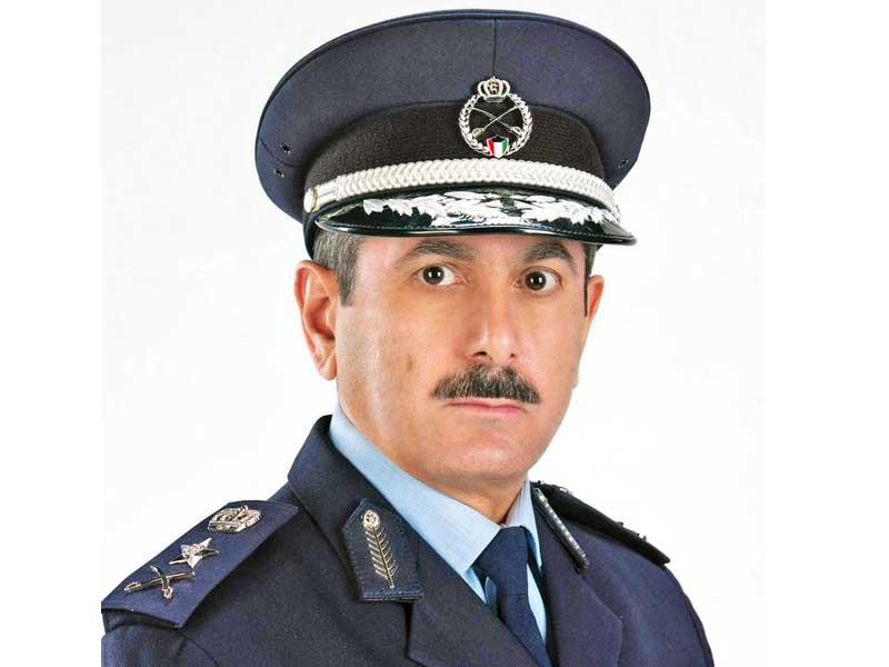 المدير العام للإدارة العامة للإطفاء الفريق خالد المكراد 