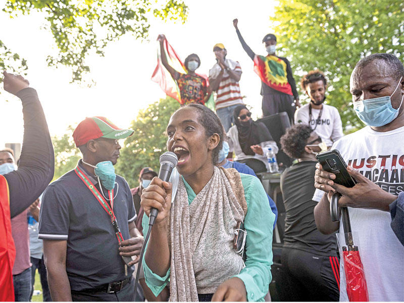 احتجاجات على مقتل المغني ذي الشعبية الكبيرة هاشالو هونديسا 