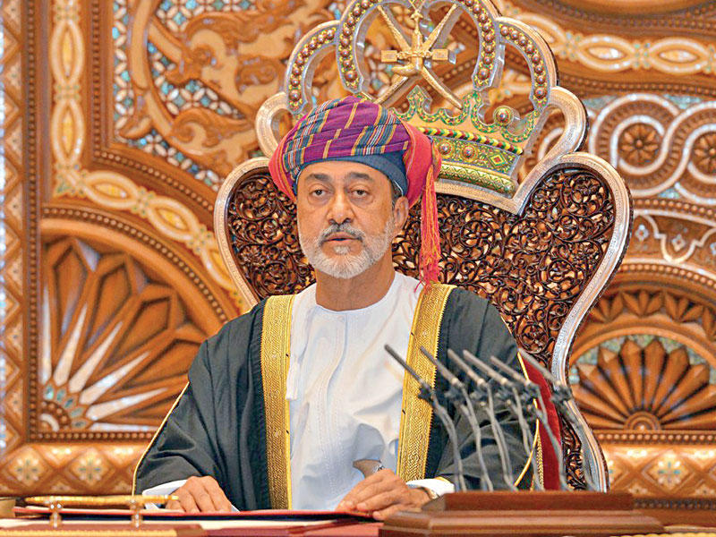 سلطان عمان هيثم بن طارق 