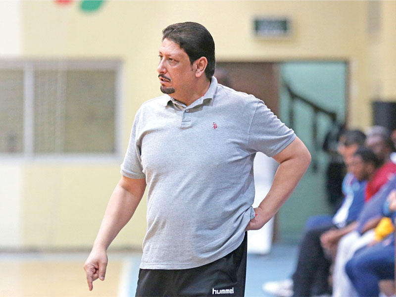 مدرب الفريق الأول لكرة اليد بنادي الجهراء بدر جزاع