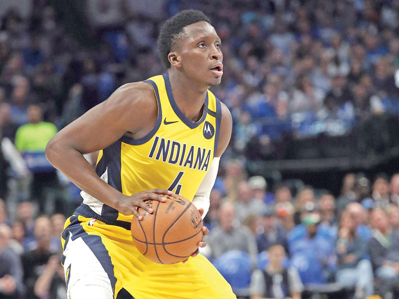 لاعب انديانا بايسرز فيكتور أولاديبو