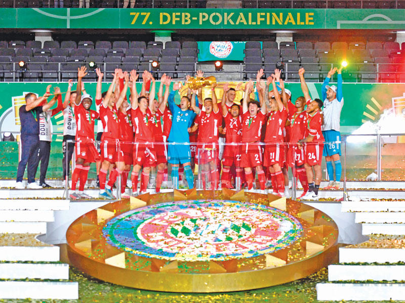 جانب من مراسم التتويج