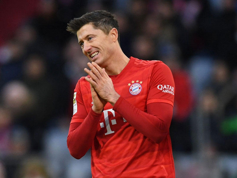 مهاجم نادي بايرن ميونيخ البولندي روبرت ليفاندوفسكي 